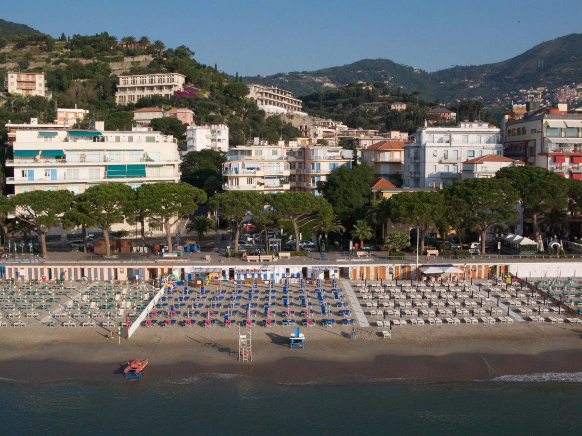 Hotel Majestic By Lvg Hotel Collection Alassio Exterior photo