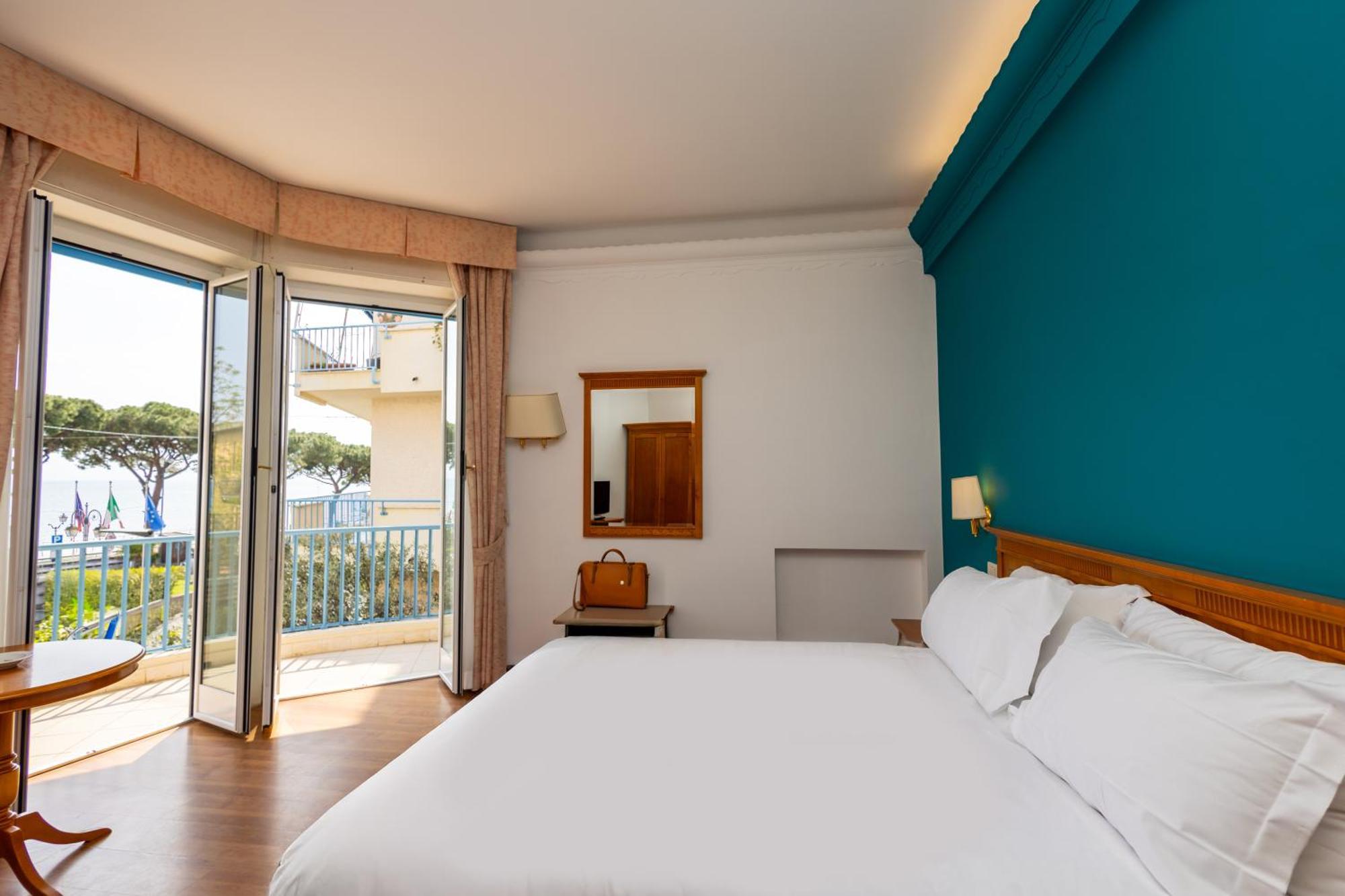 Hotel Majestic By Lvg Hotel Collection Alassio Exterior photo